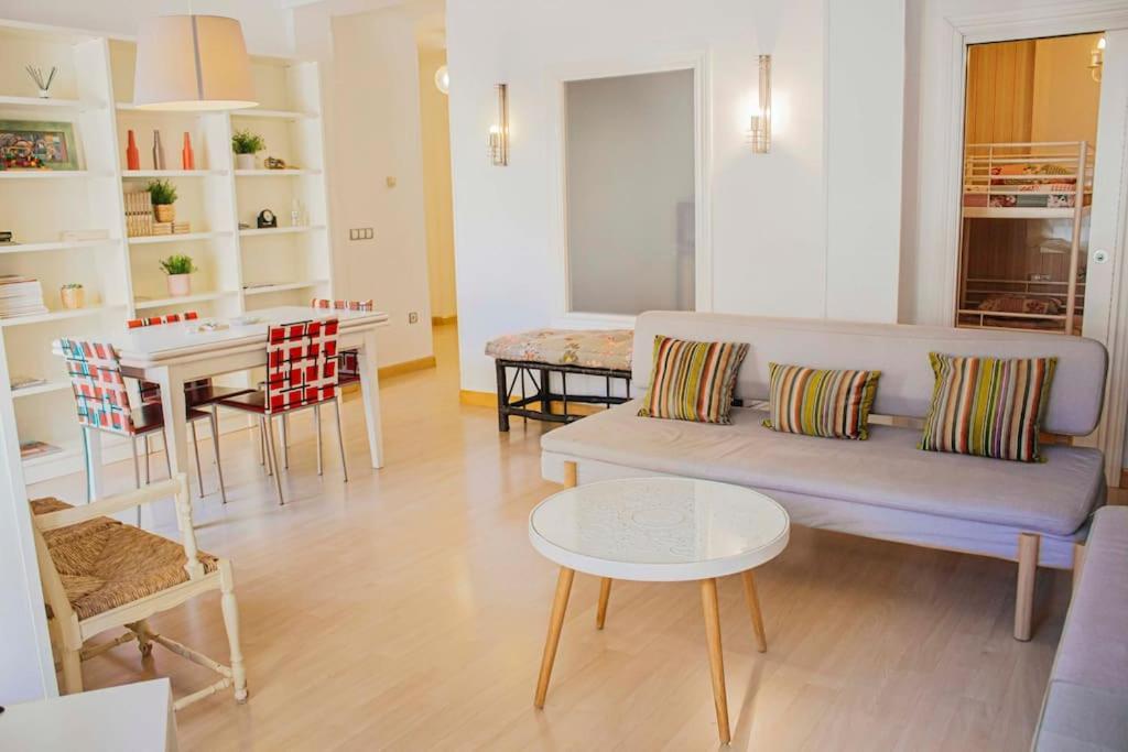 Casa Alma Apartment Zaragoza Bagian luar foto